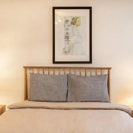 Apartment 9 Pera