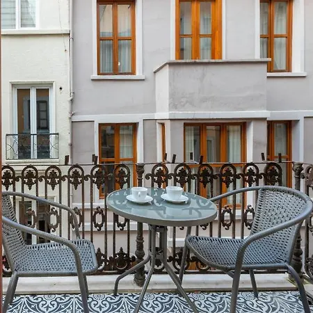 Apartment 9 Pera Istanbul