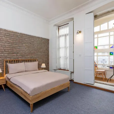 Apartamento 9 Pera Estambul